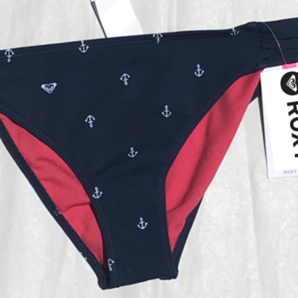 FINAL PRICE: NWT Roxy Girls swim suit bottoms